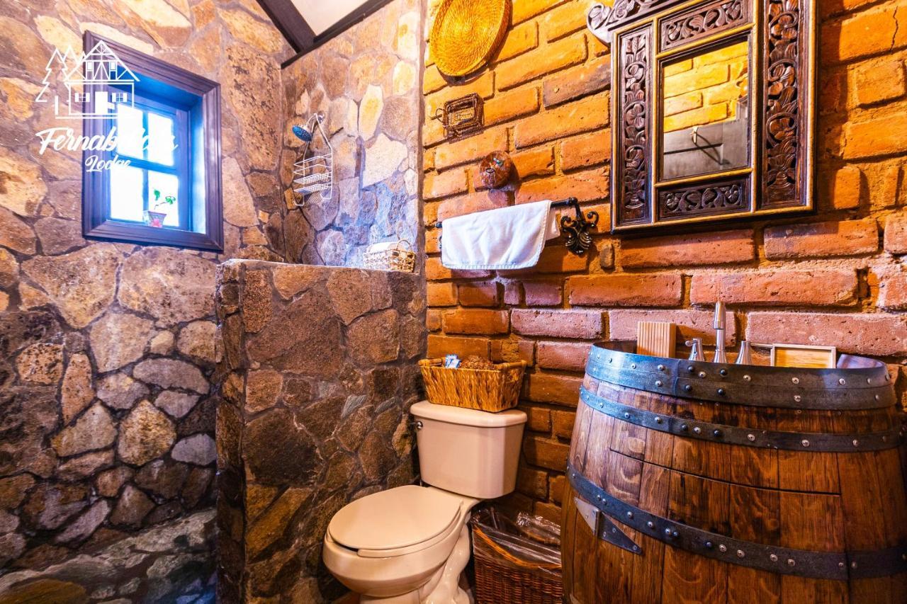 Fernabella's Lodge Valle de Guadalupe Esterno foto